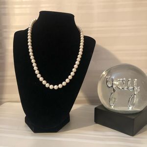 Set of pearls